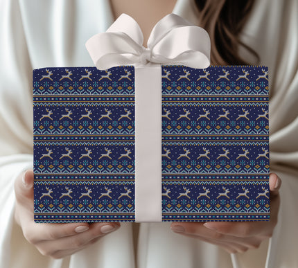 Stavorn – Nordic Blue Knitted Reindeer Wrapping Paper with Festive Patterns