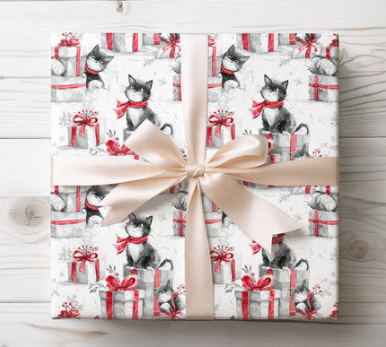 Jollypaws – Festive Cats with Presents Christmas Wrapping Paper
