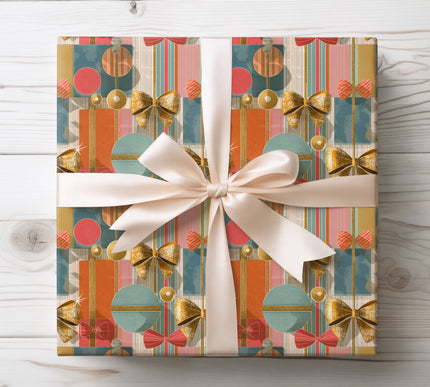 Luxury retro inspired gold glitter bow wrapping paper with vintage gift box pattern — perfect for glamorous Christmas and elegant celebrations. 