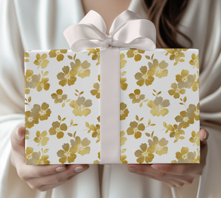 Sunveil Garden – Minimalistic gold foil floral seamless pattern on white wrapping paper