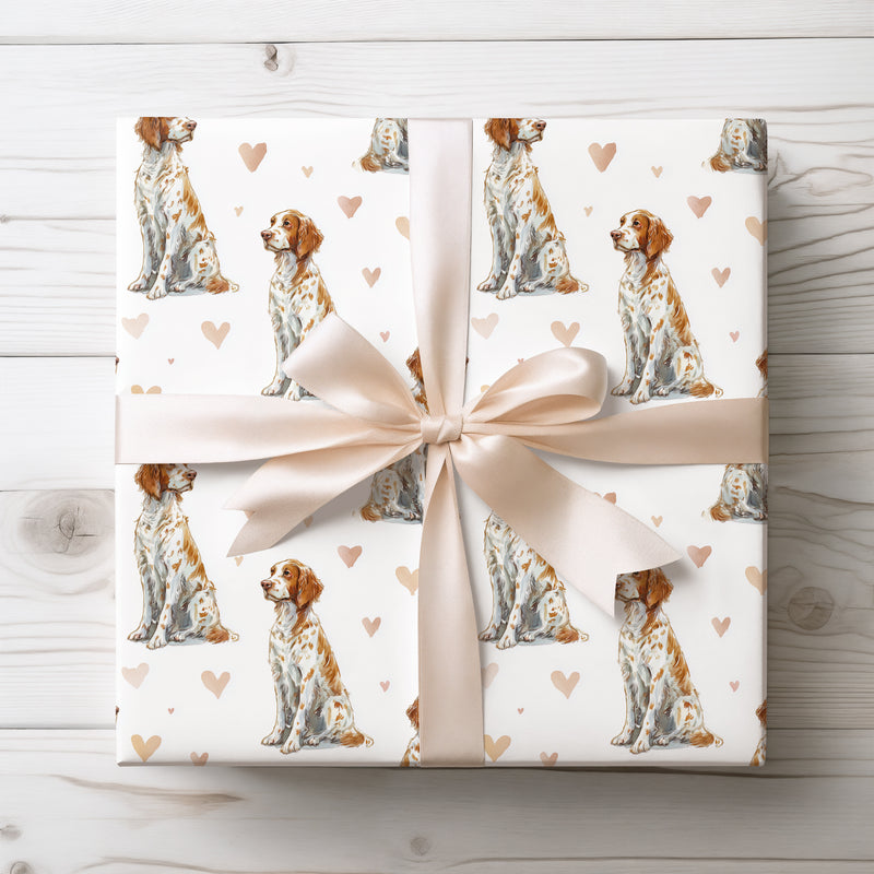 Amberfield Grace – English Setter watercolor hearts wrapping paper