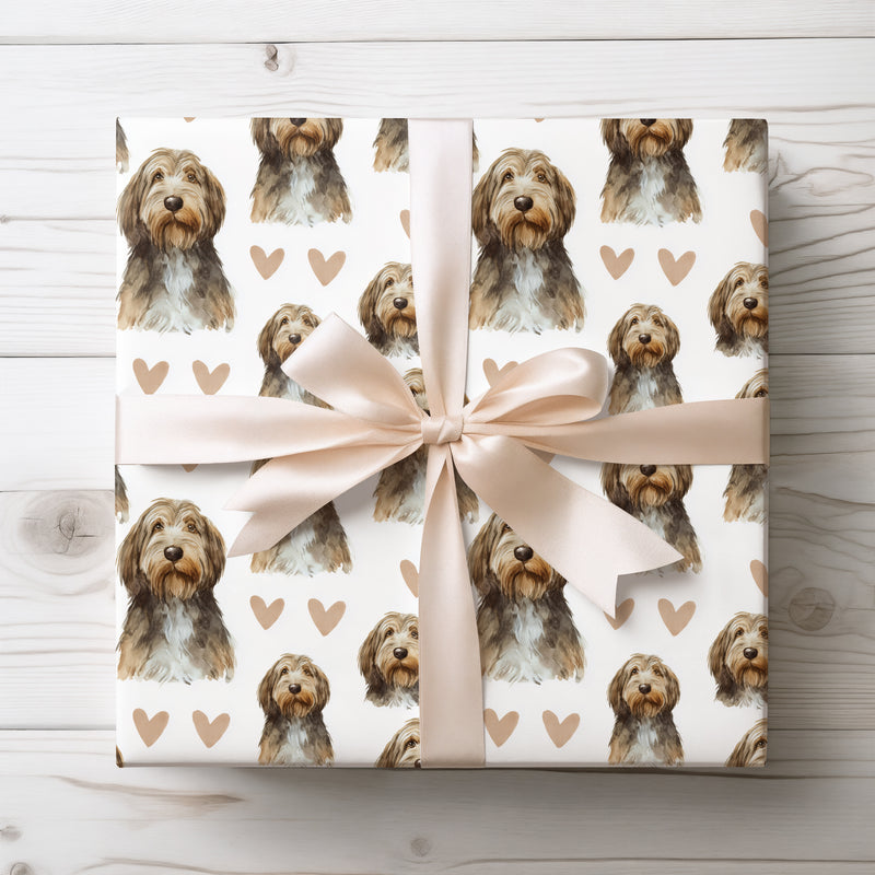 Willowfur Embrace – Otterhound love wrapping paper